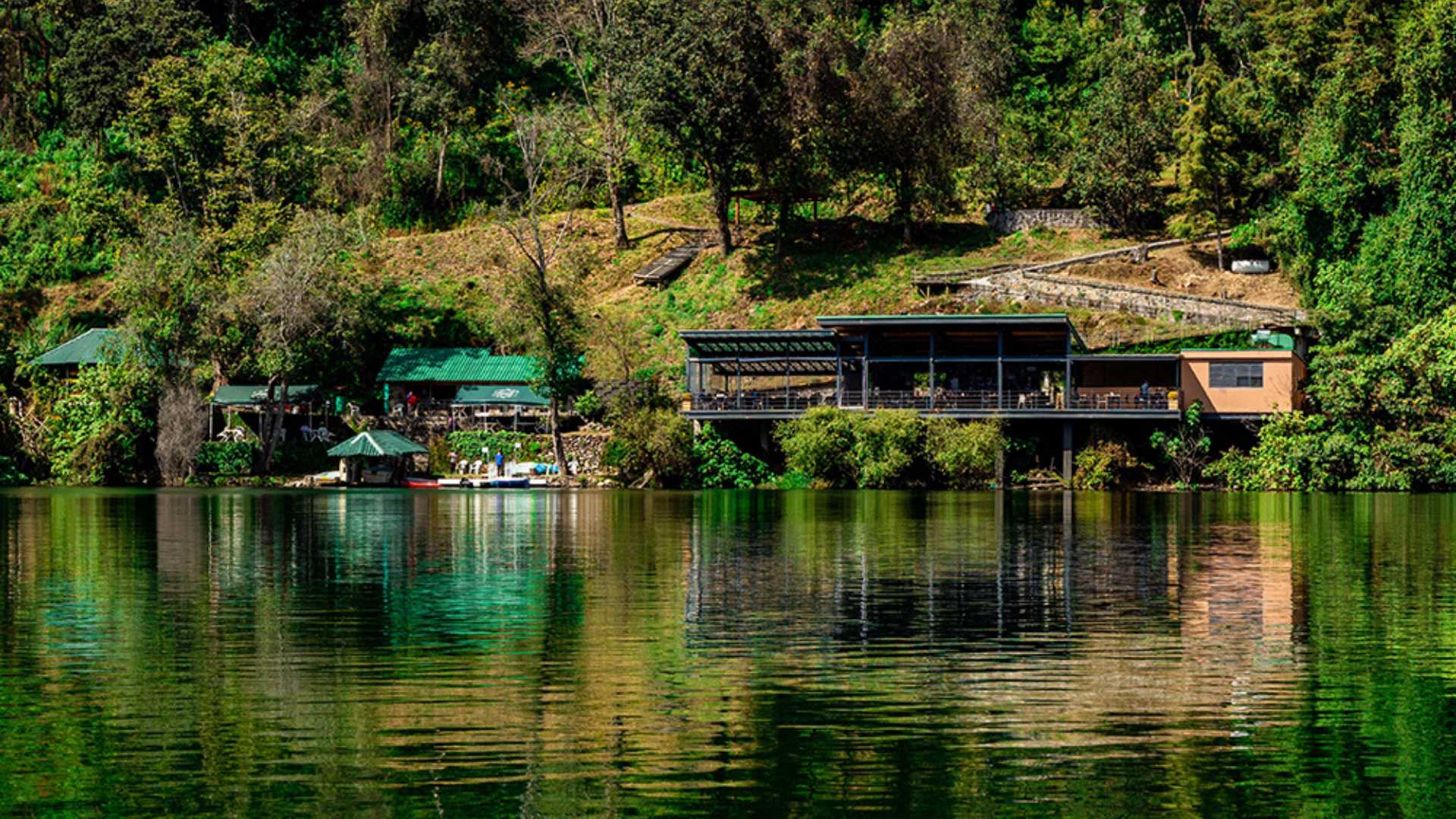 Lago de Zirahuén Vista